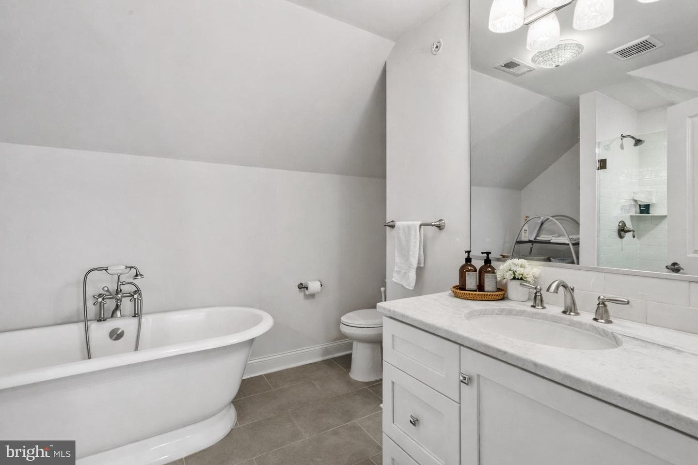 219 E Montgomery Avenue #6 photo 27