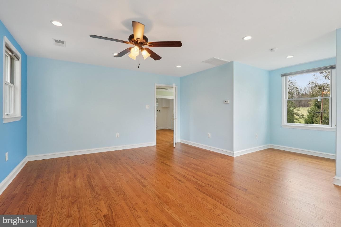 260 Mathers Road photo 50