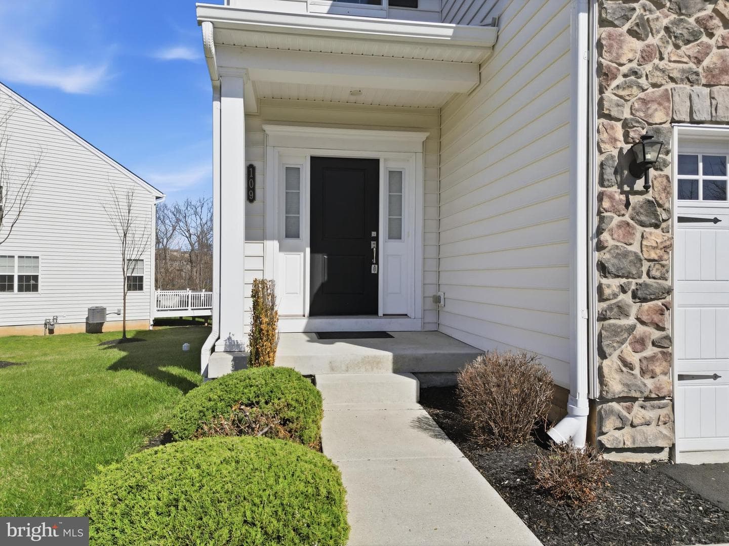 109 Briarwood Lane photo 4
