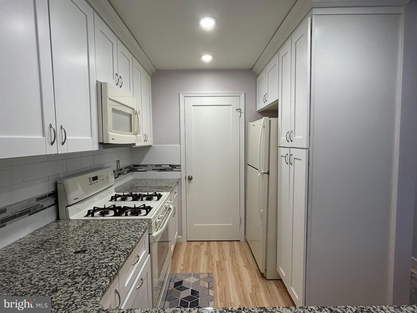 107 Stockton Court photo 9
