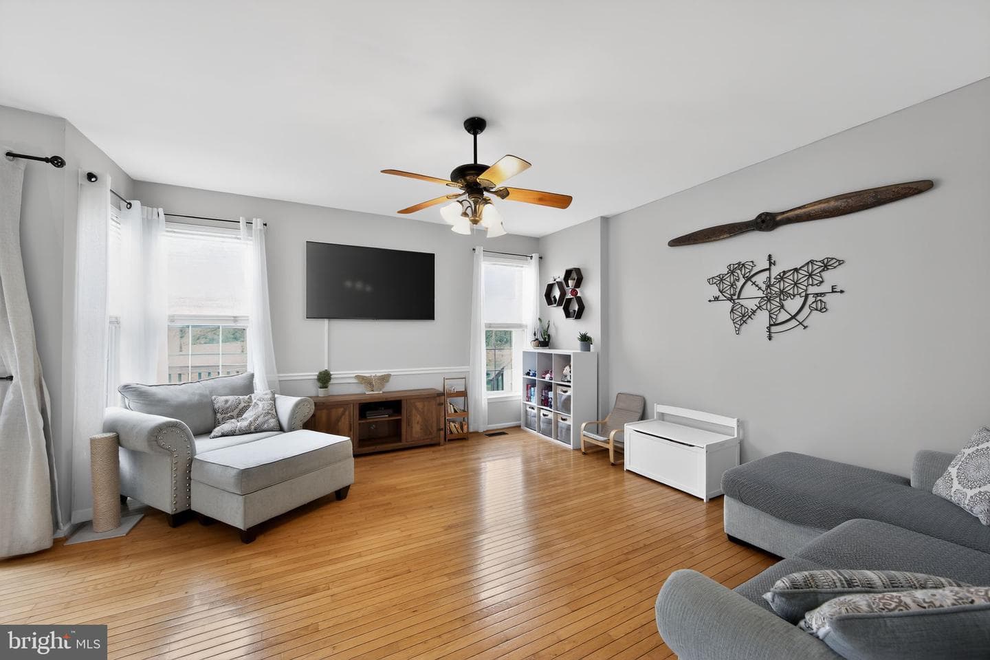 162 Royer Dr photo 11