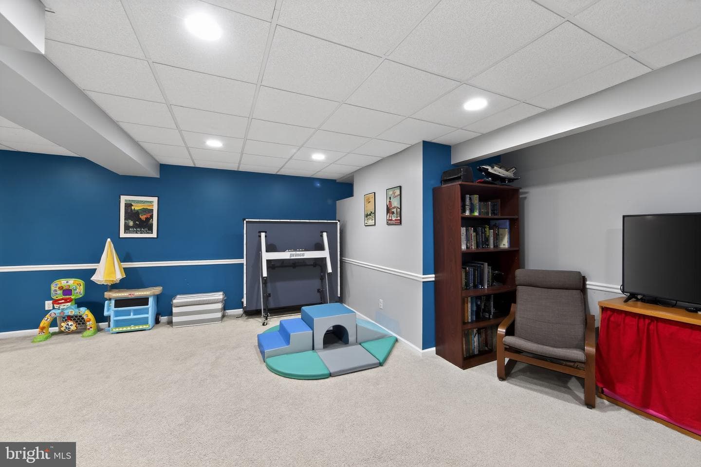 162 Royer Dr photo 31