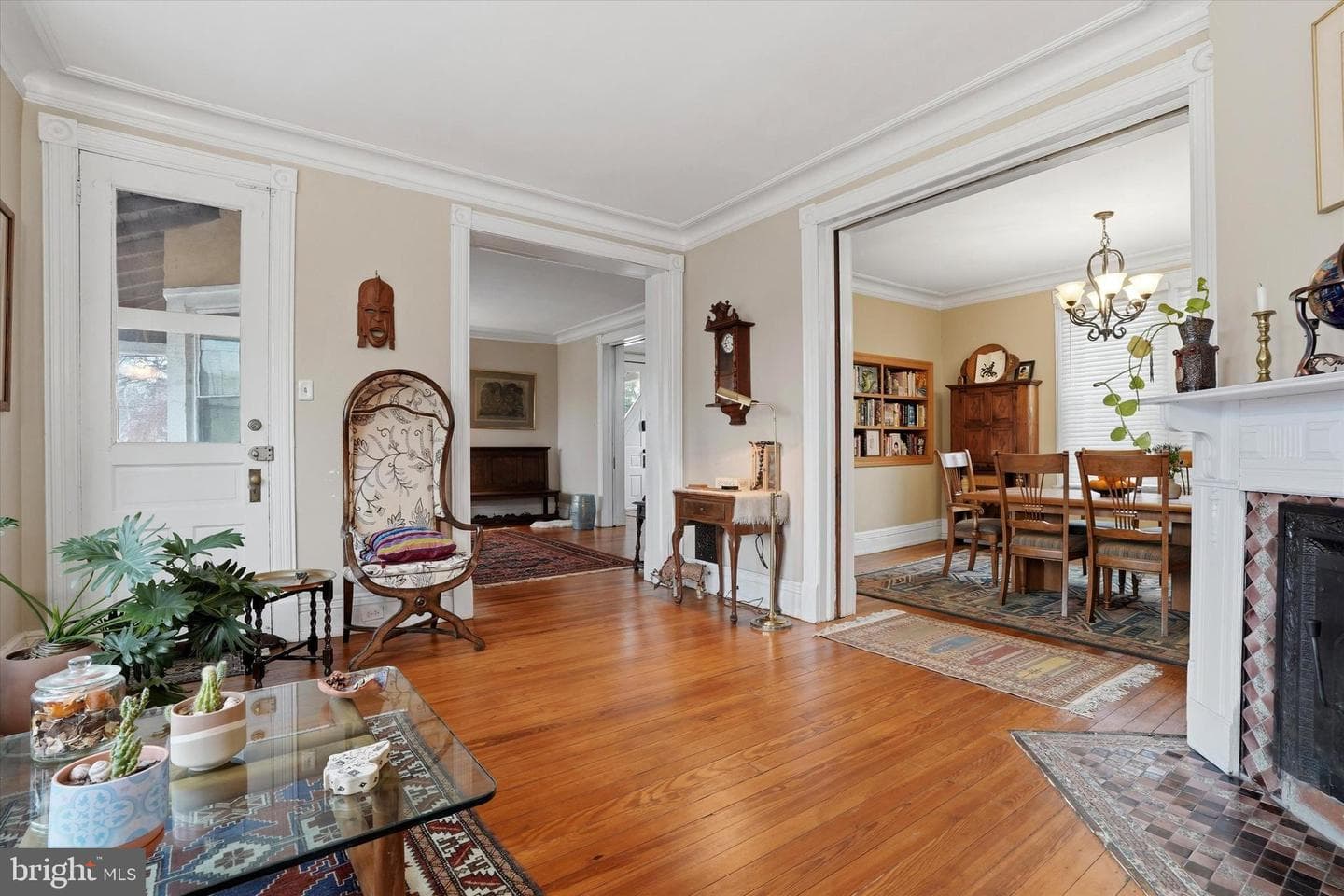 200 Sabine Avenue photo 9
