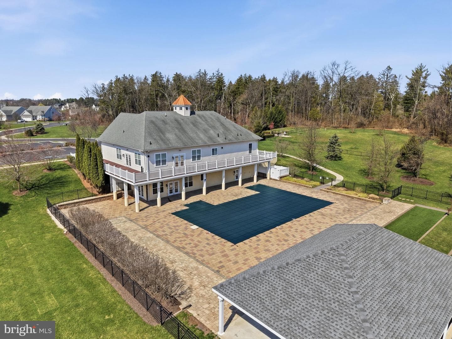 4832 Spencer Drive photo 34