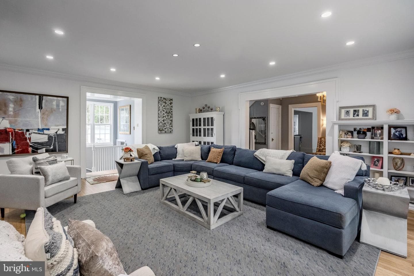 305 Wister Road photo 10