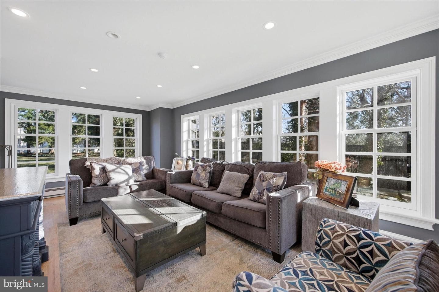 305 Wister Road photo 11