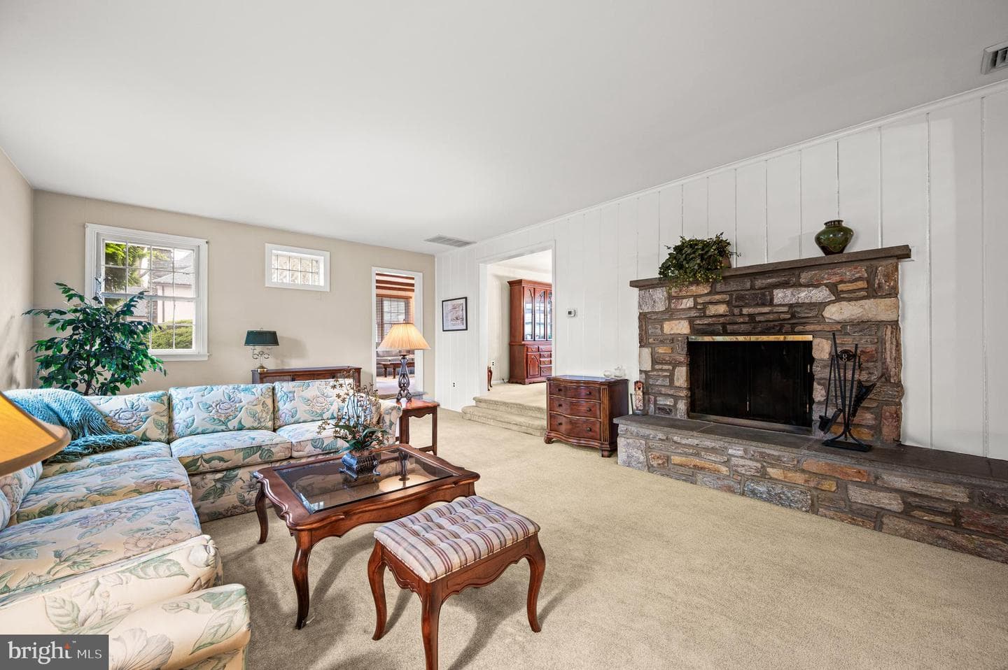 4129 Presidential Drive photo 7
