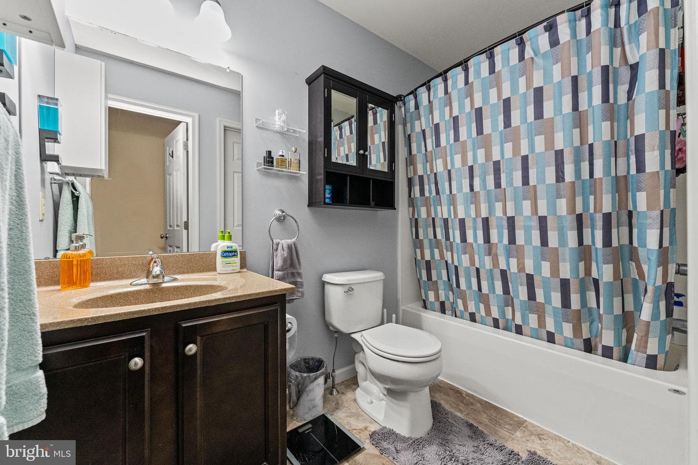2062 Berkeley Drive photo 14