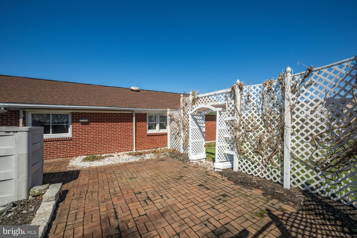 874 Sunset Lane photo 10