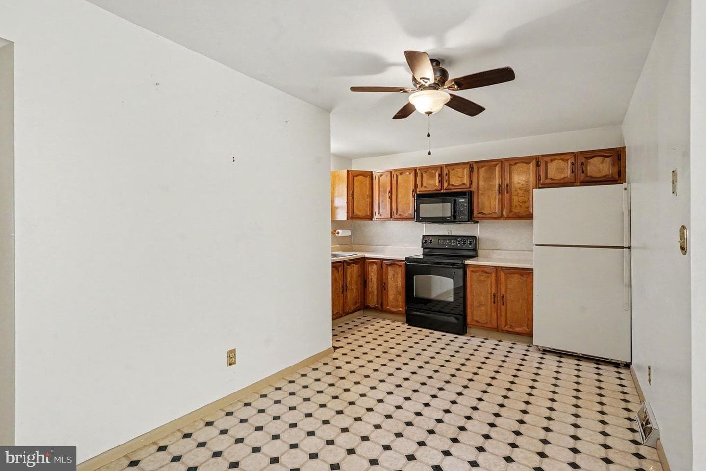 141 Papermill Road photo 14