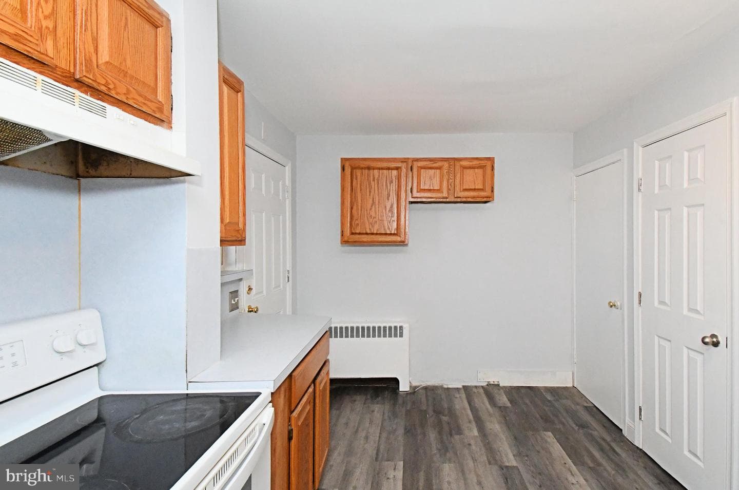2721 Cowpath Road photo 9