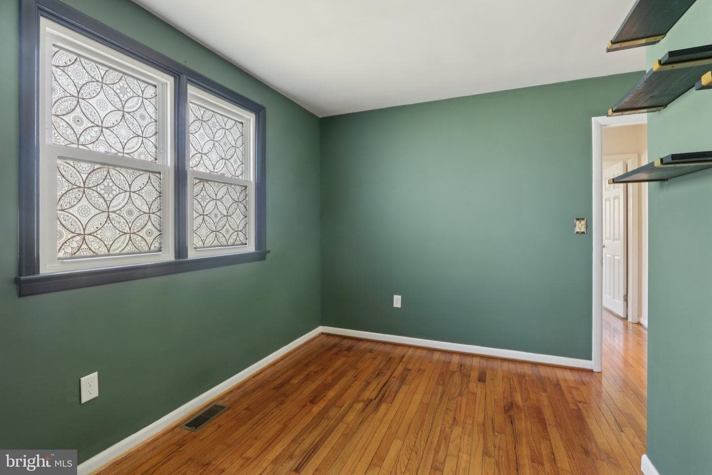 207 Amelia Street photo 28