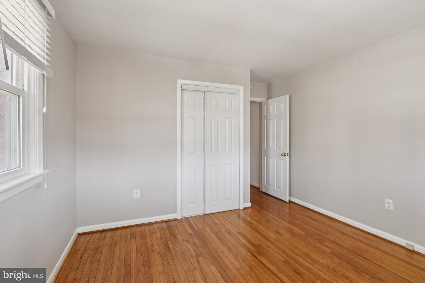 207 Amelia Street photo 30