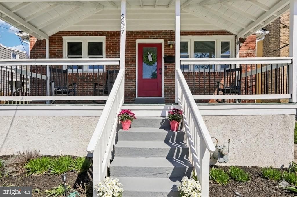 207 Amelia Street photo 5
