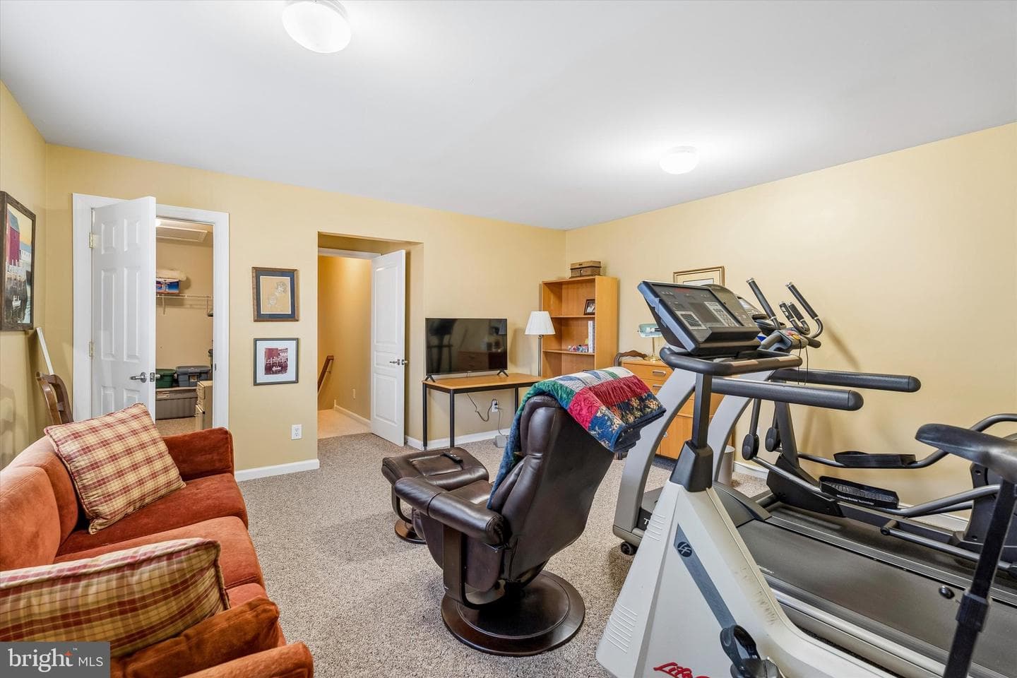 440 Primrose Drive photo 35