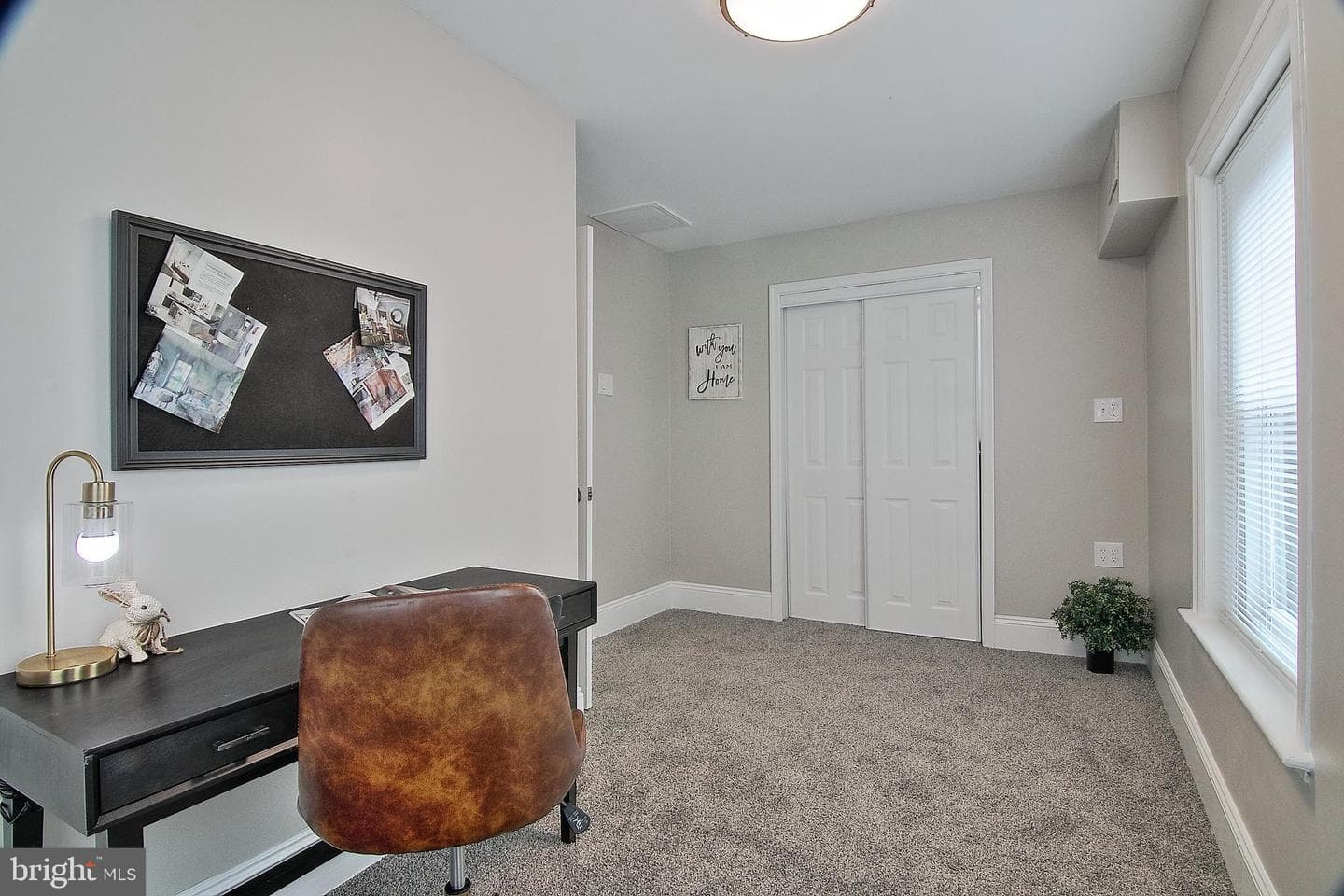 277 N Pleasantview Road photo 18