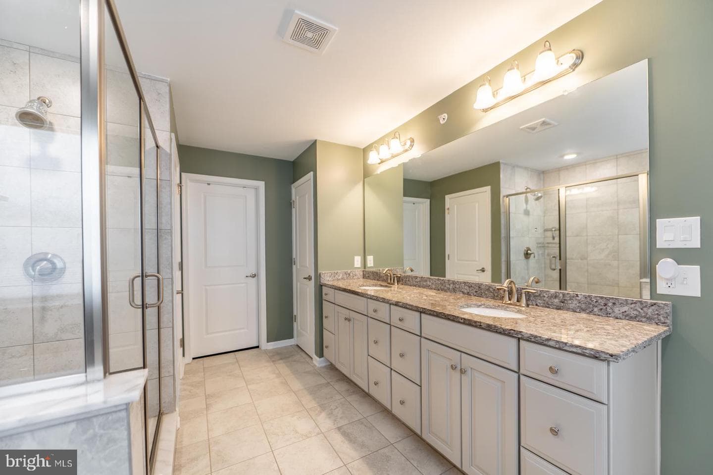 325 Goldman Drive photo 31