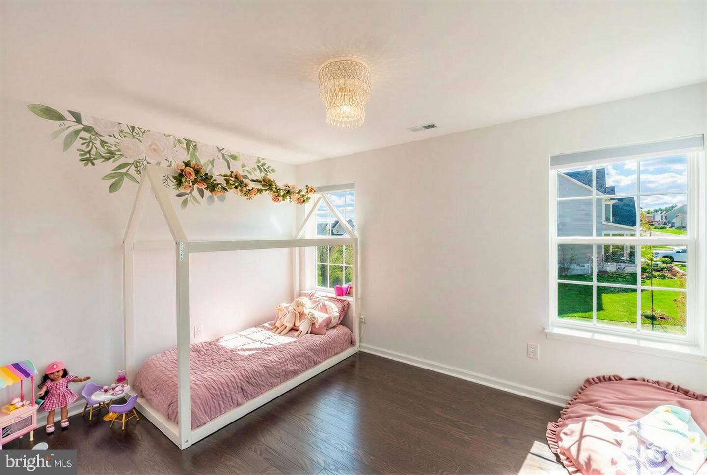 325 Goldman Drive photo 34