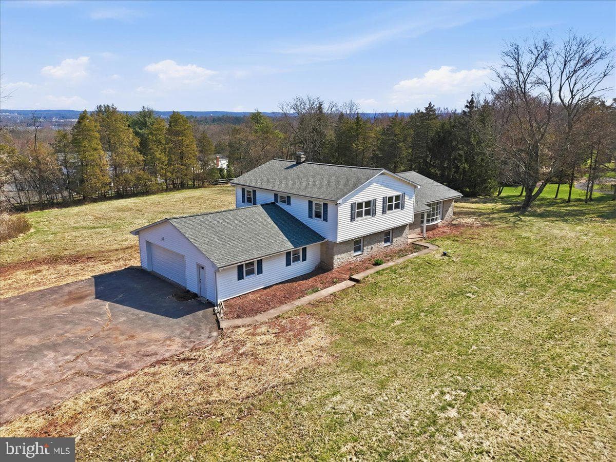 3728 Kings Road photo 2