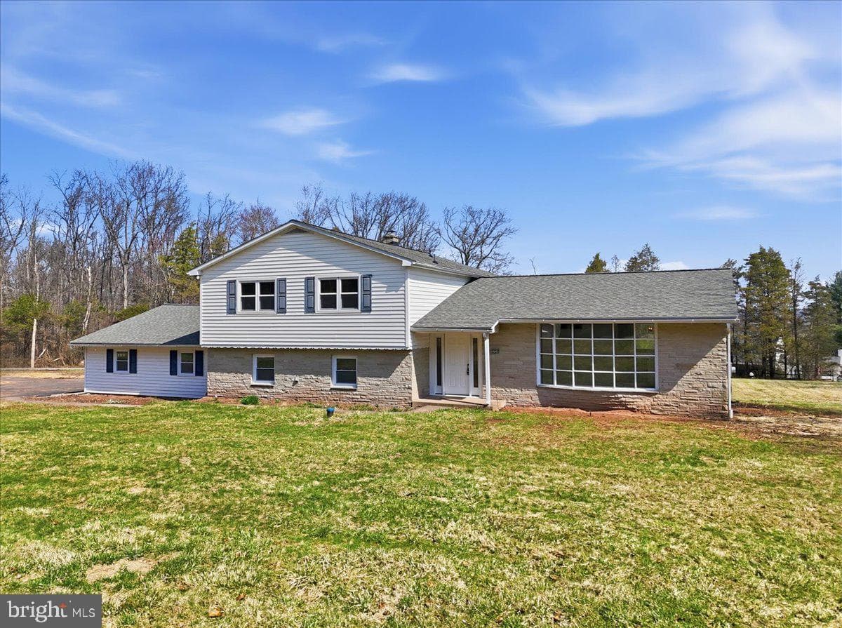 3728 Kings Road photo 5