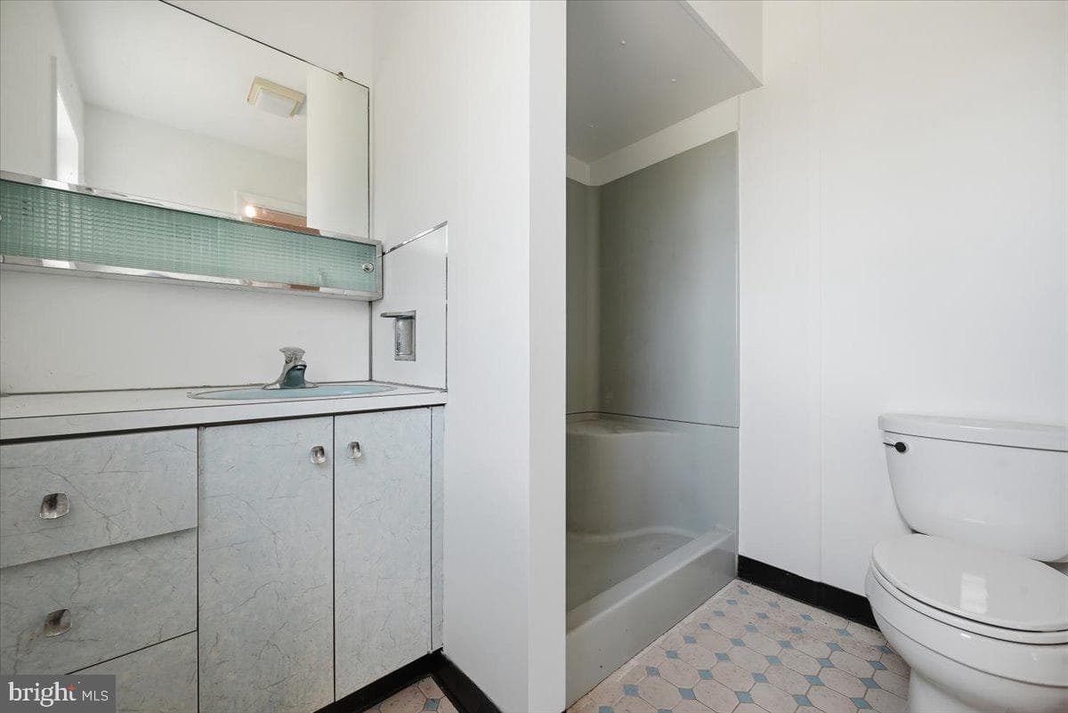 3728 Kings Road photo 55
