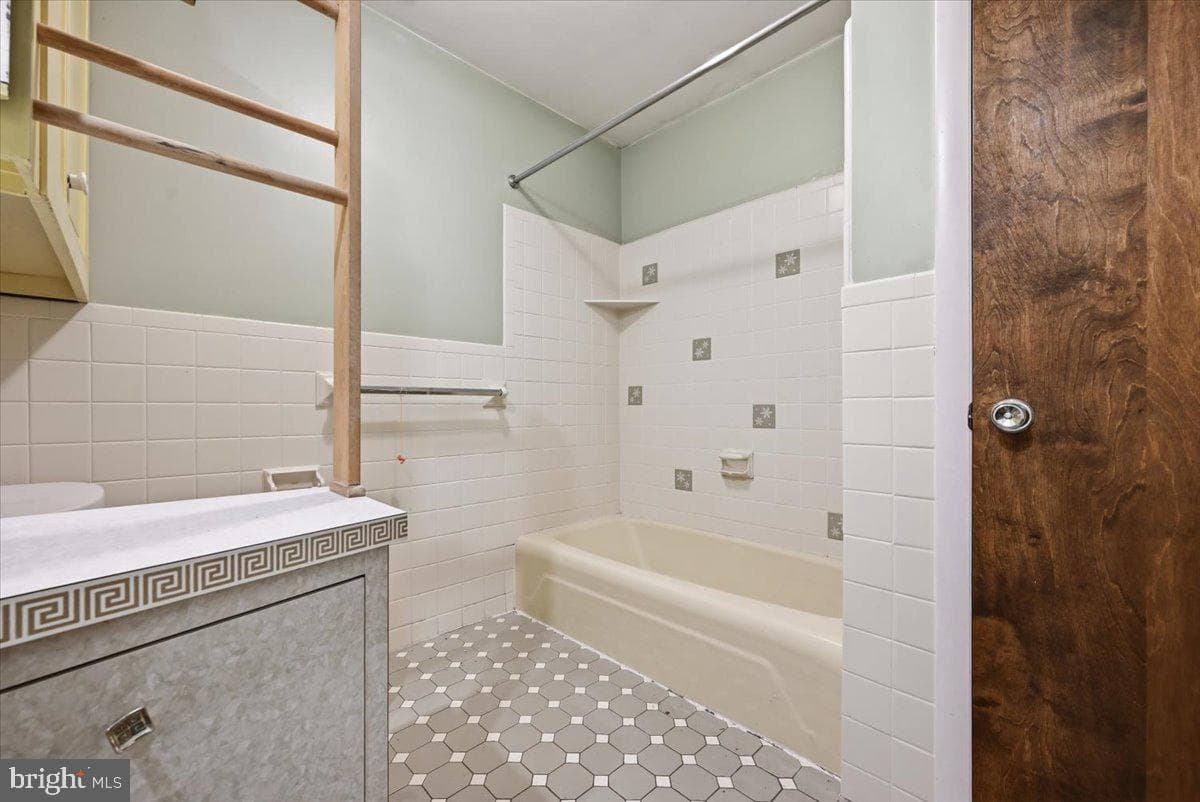 3728 Kings Road photo 58