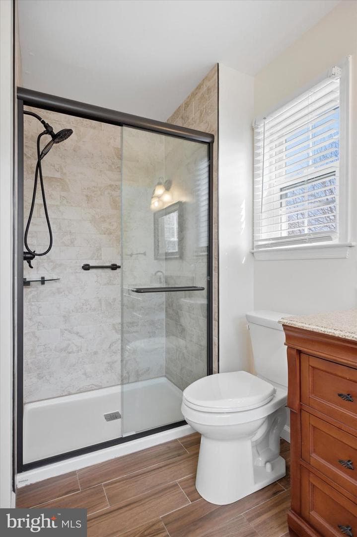 100 Larkspur Lane photo 18