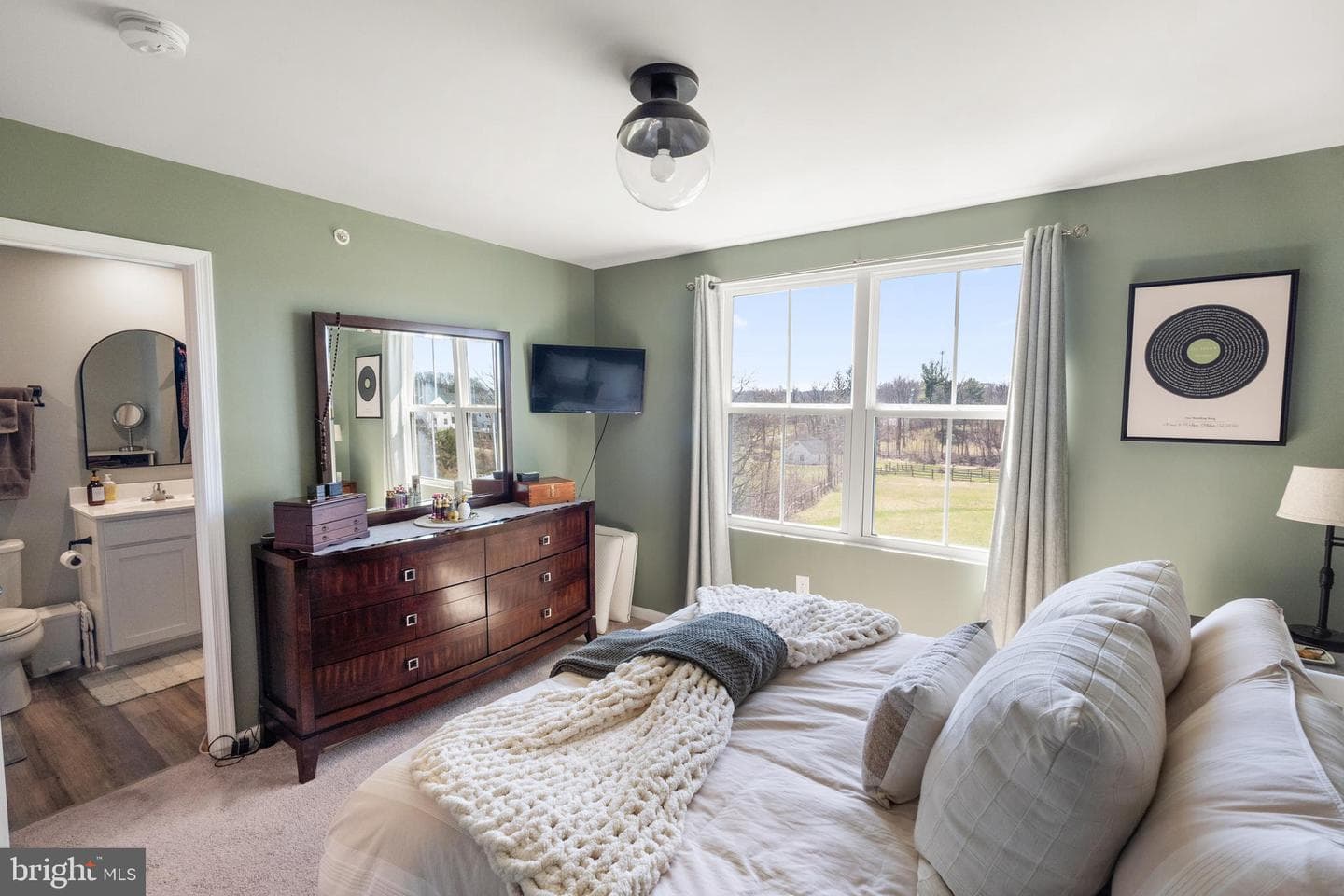 5 Castle Drive photo 18