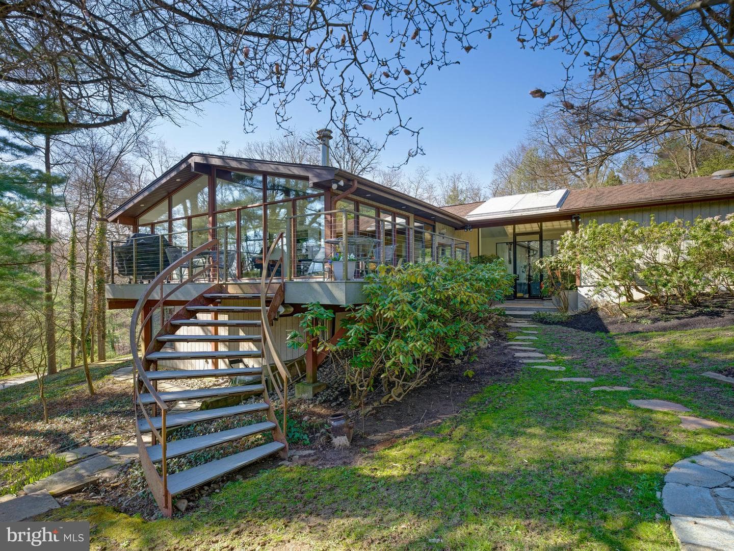 1300 Centennial Road photo 3