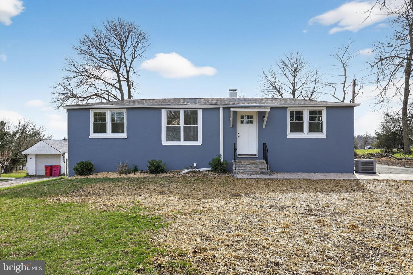 28 Circle Drive