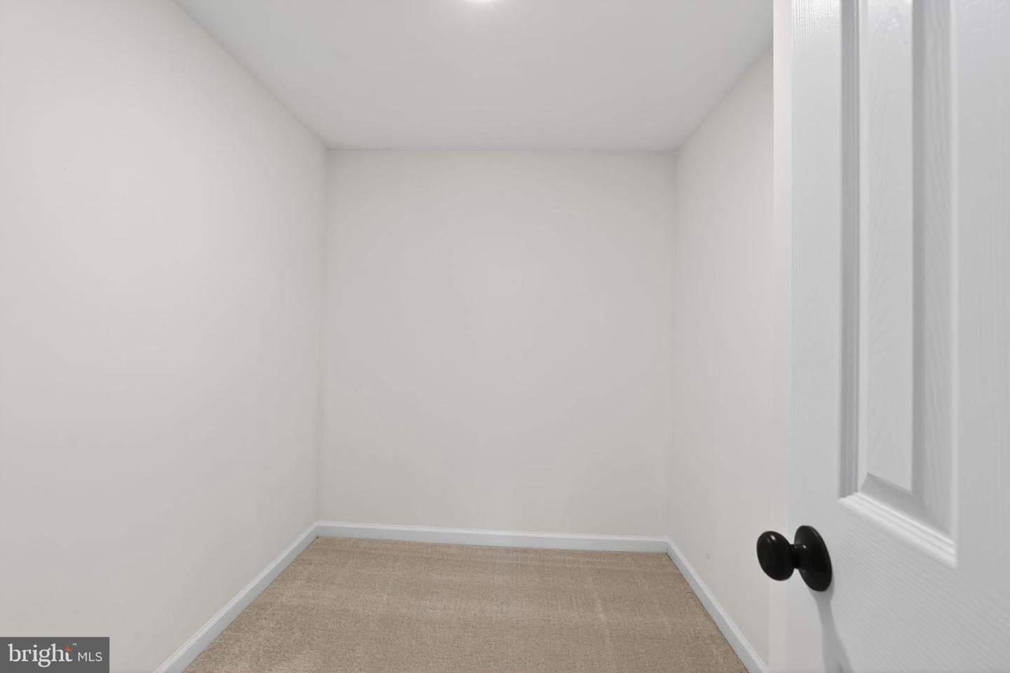 28 Circle Drive photo 15