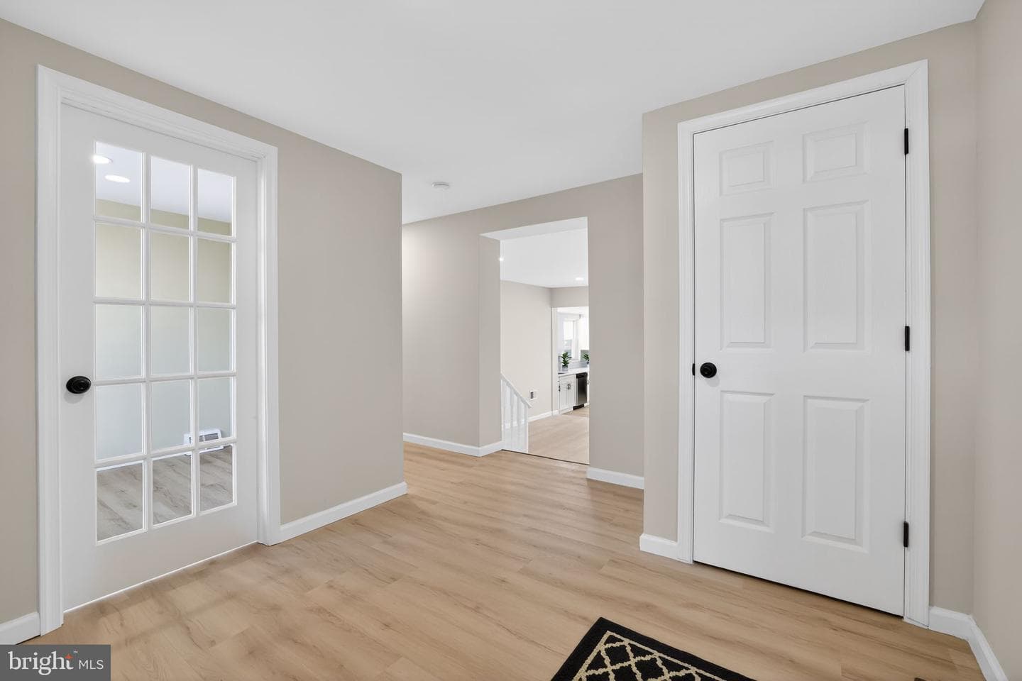 28 Circle Drive photo 3