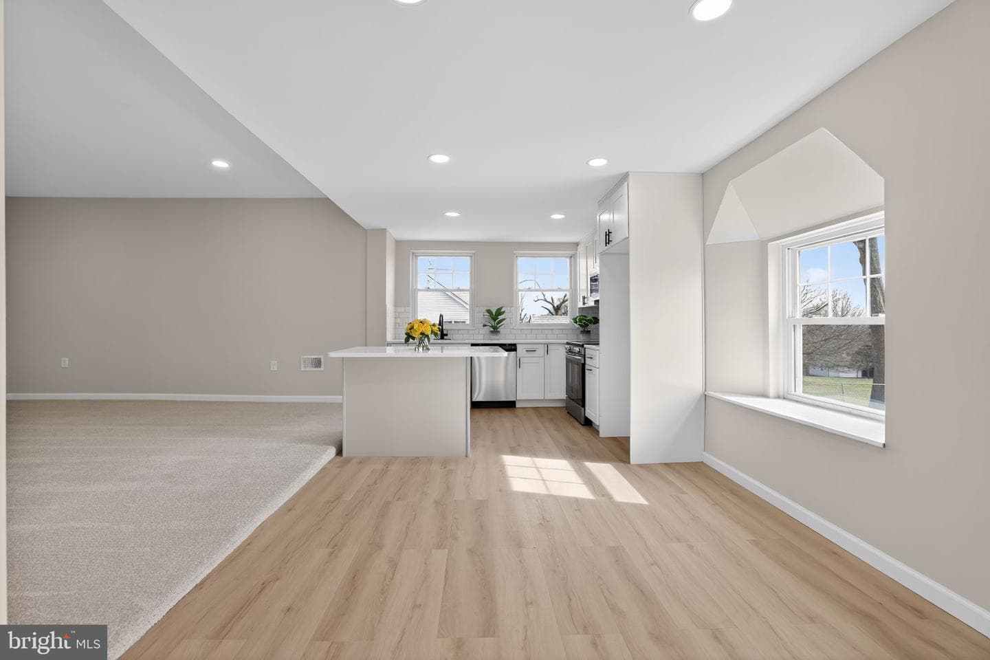 28 Circle Drive photo 6