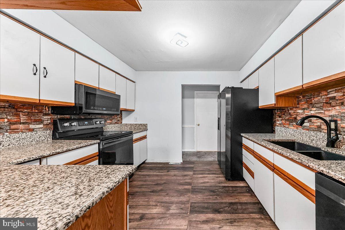 51 Zummo Way photo 11