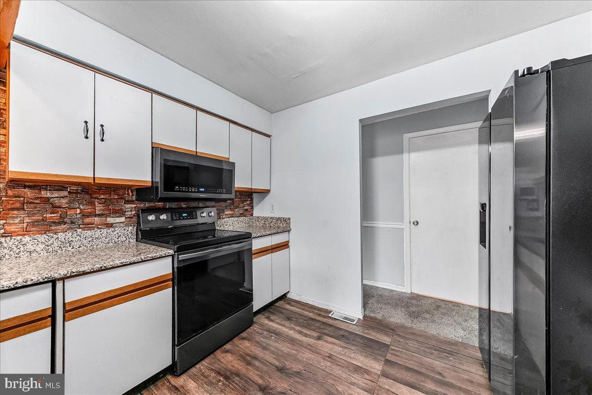 51 Zummo Way photo 12