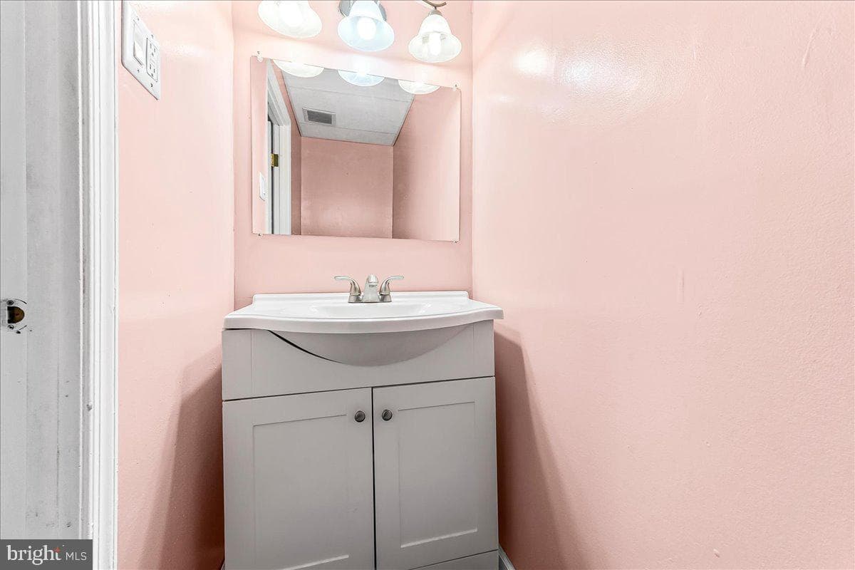 51 Zummo Way photo 15