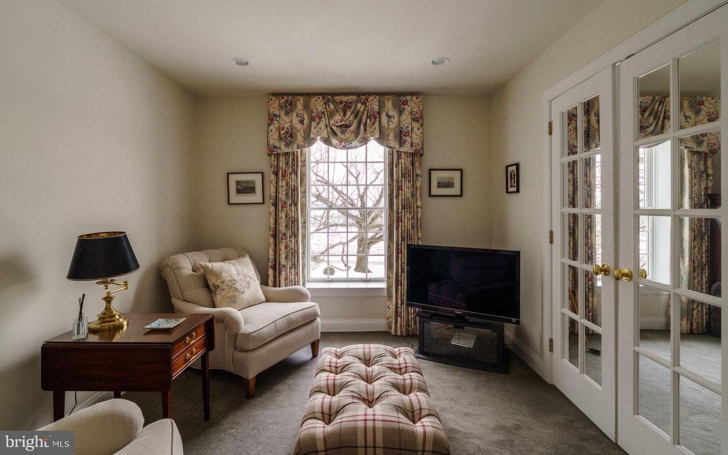 700 Thomas Road photo 15