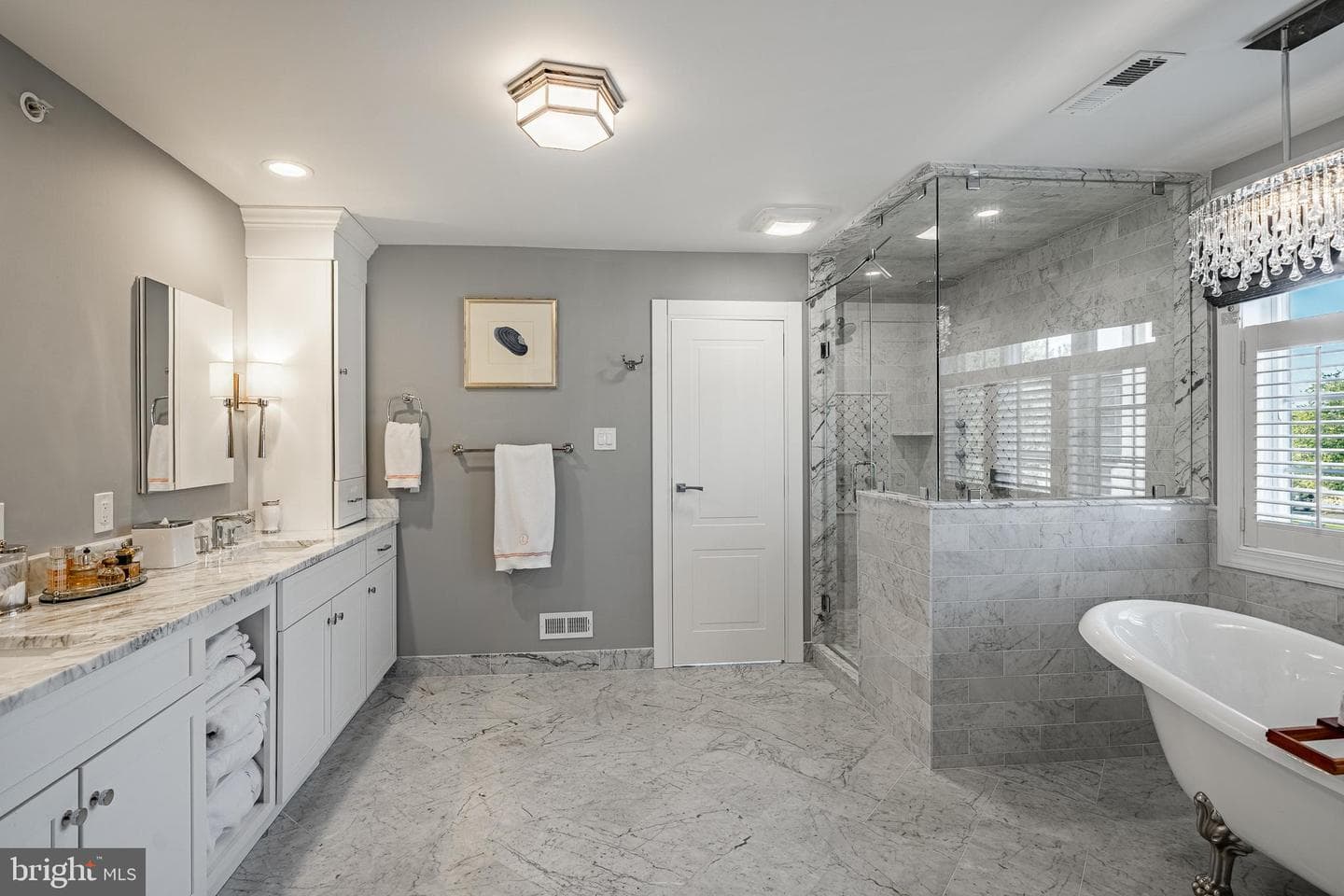 1053 Whitegate Road photo 22