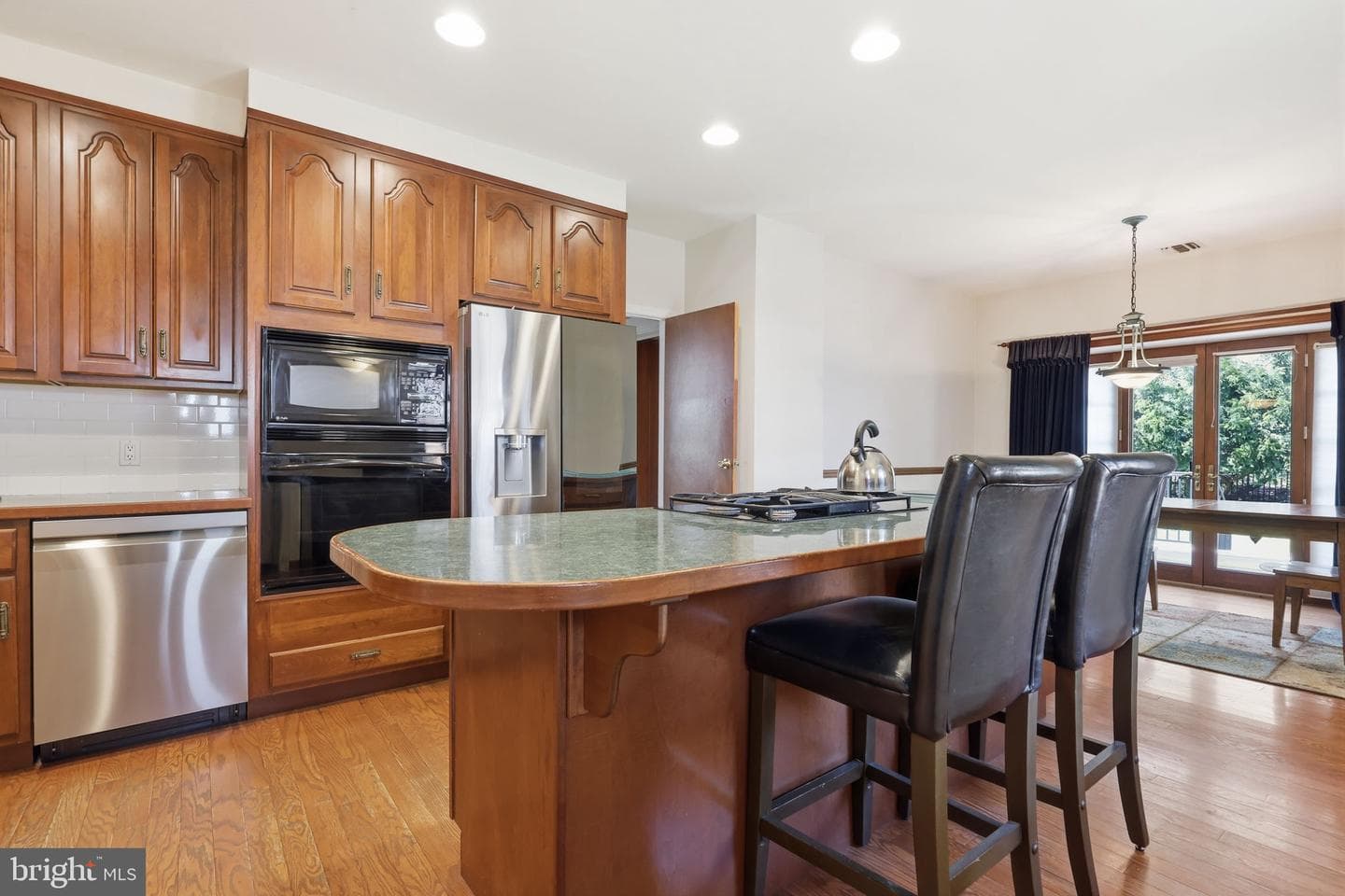 7404 Mountain photo 26