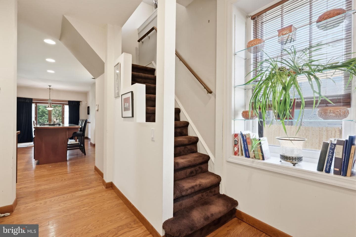 7404 Mountain photo 32