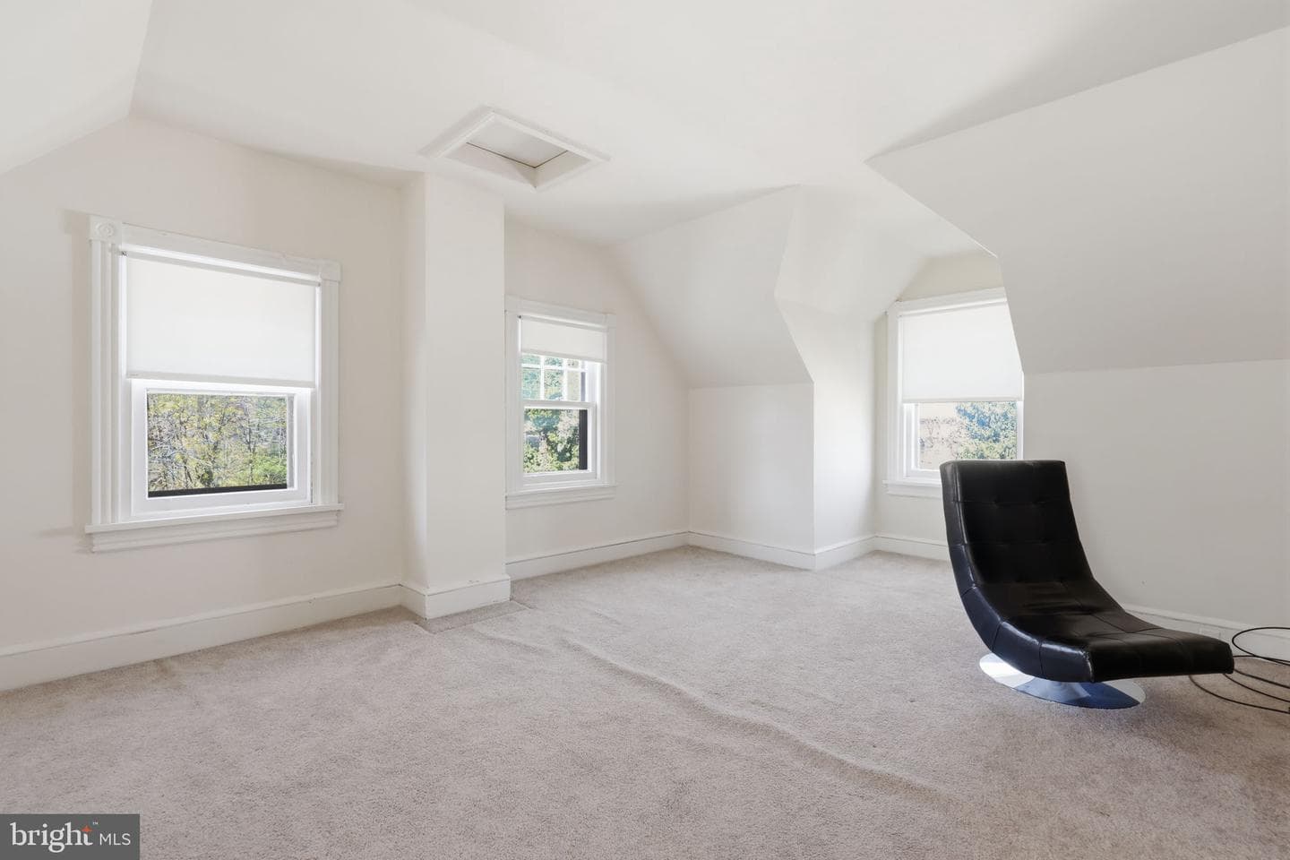 7404 Mountain photo 63