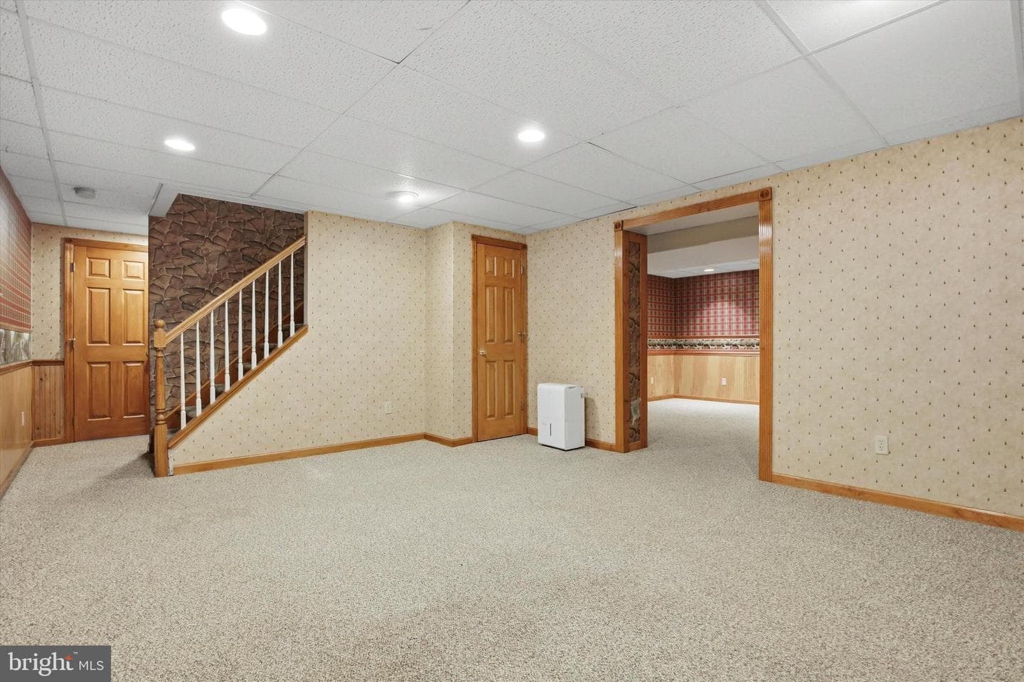 495 Reginald Lane photo 29