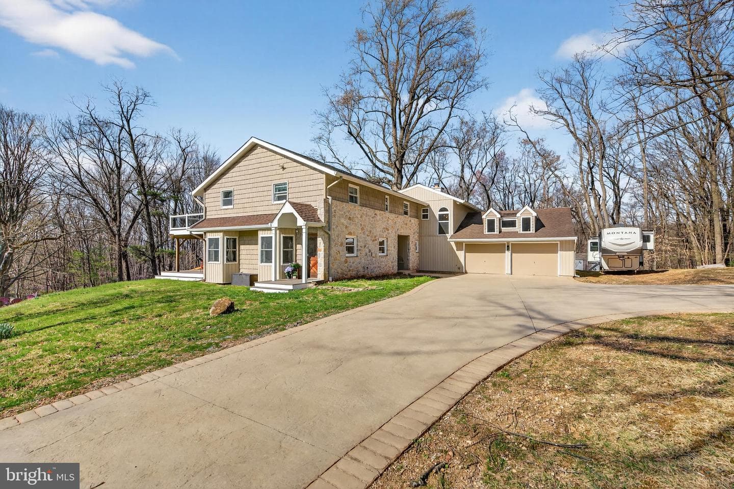 720 Hobbs Road photo 2