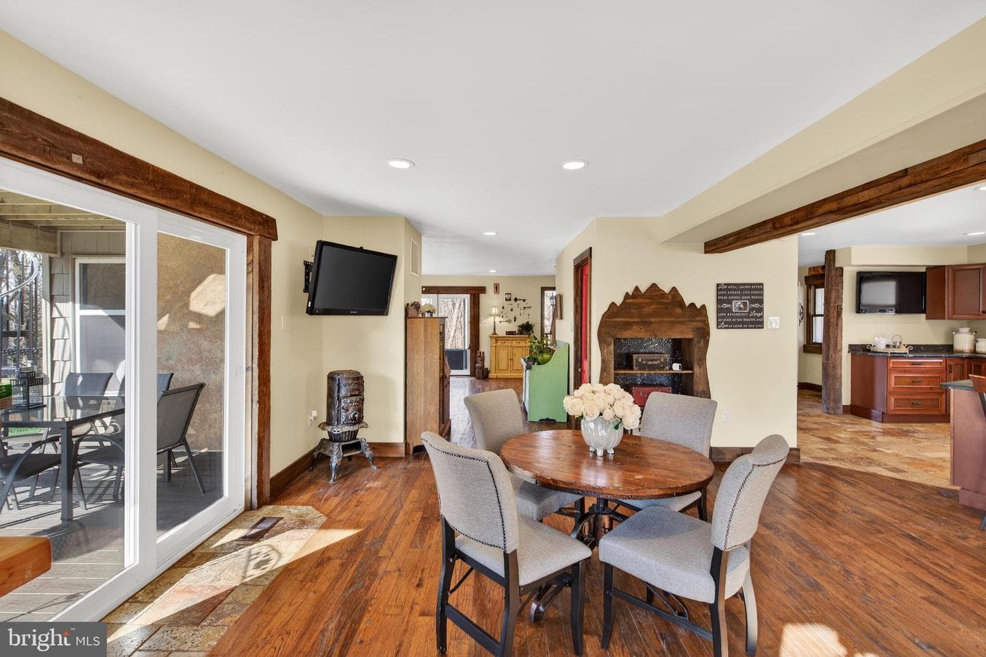 720 Hobbs Road photo 21