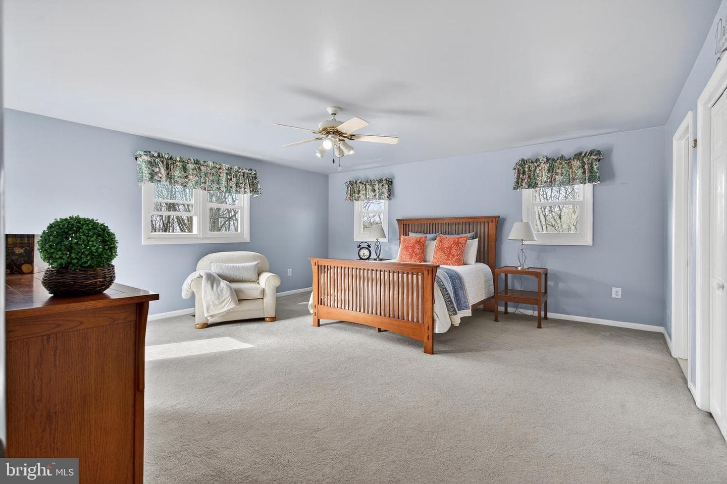 720 Hobbs Road photo 37