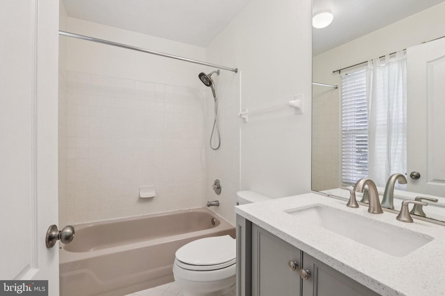 6200 Rolling Hill Drive photo 26