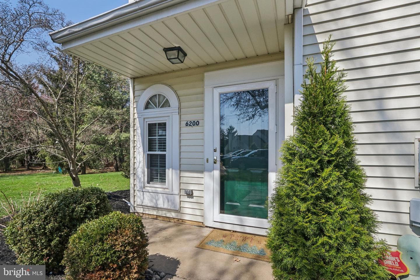 6200 Rolling Hill Drive photo 3