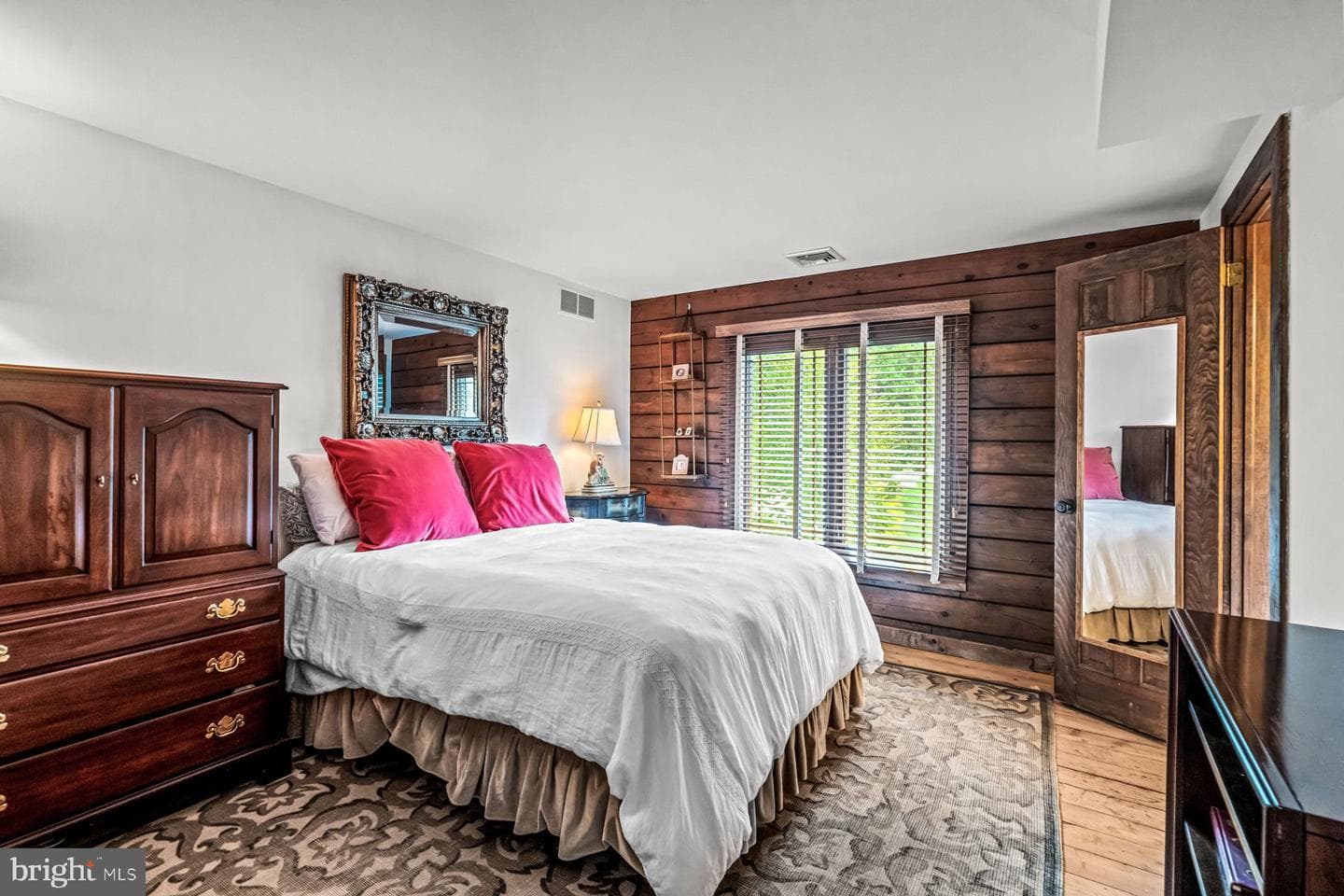 1408 Rene Road photo 47