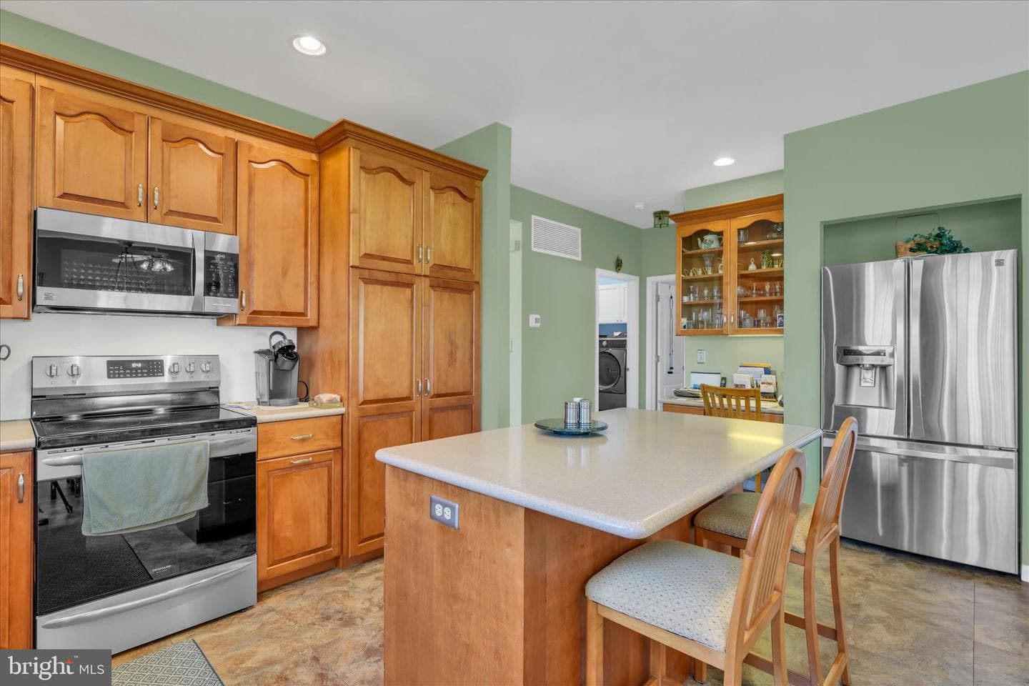 300 Westminster Lane photo 14