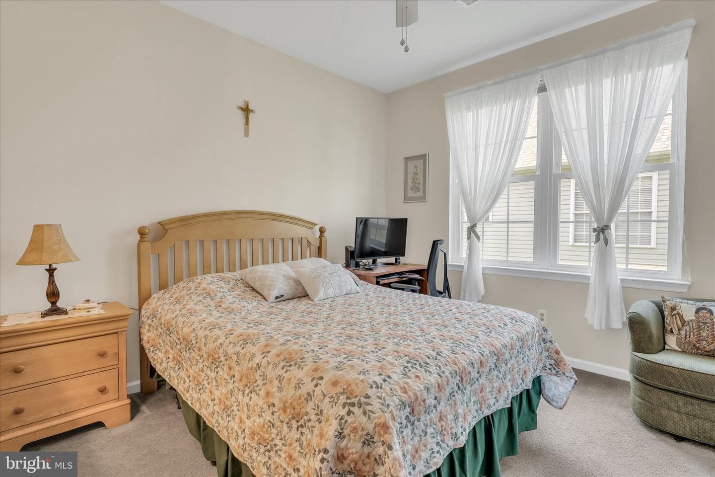 300 Westminster Lane photo 30